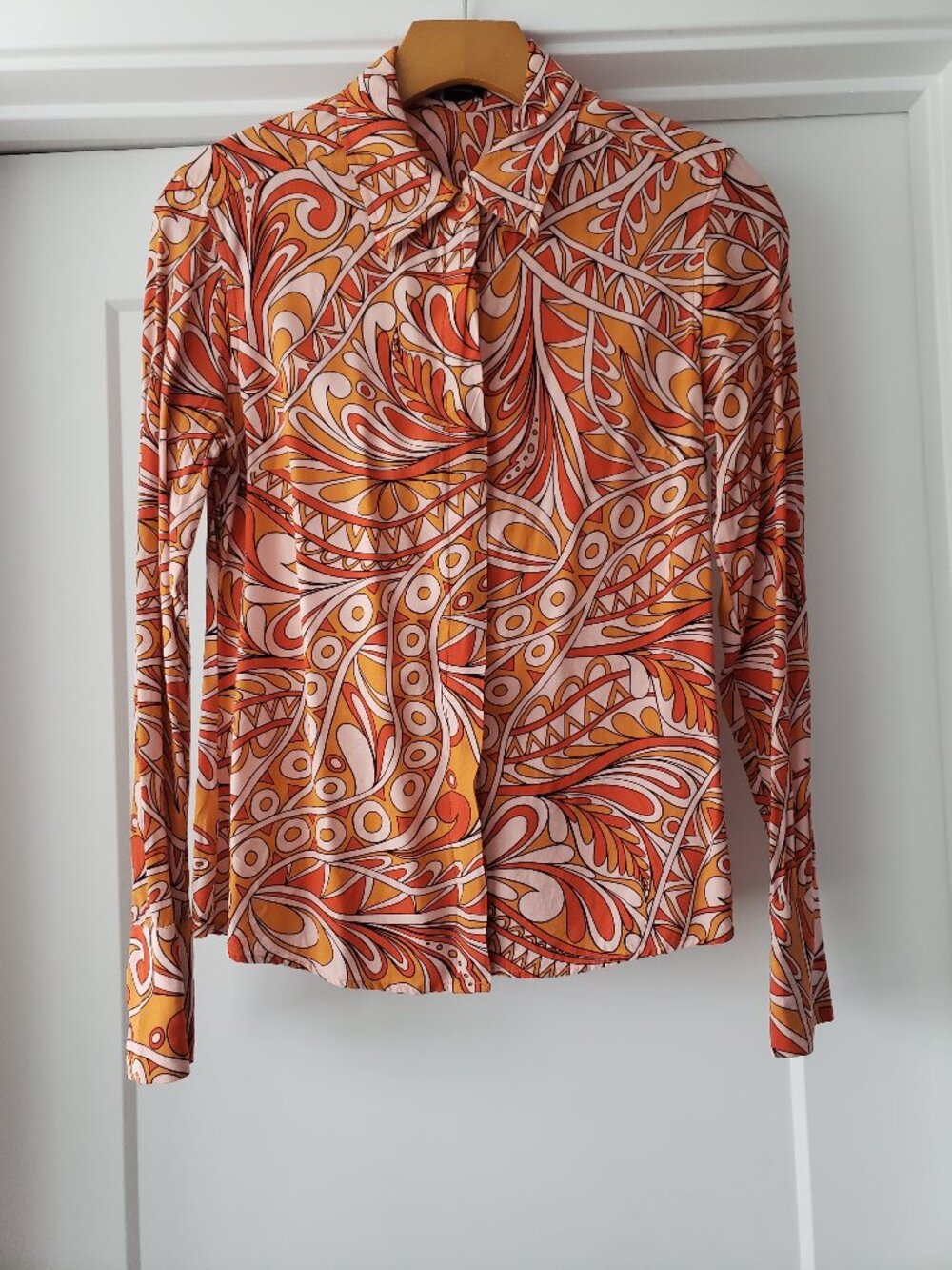 EXPRESS BUTTONED DOWN SHIRT SIZE XS